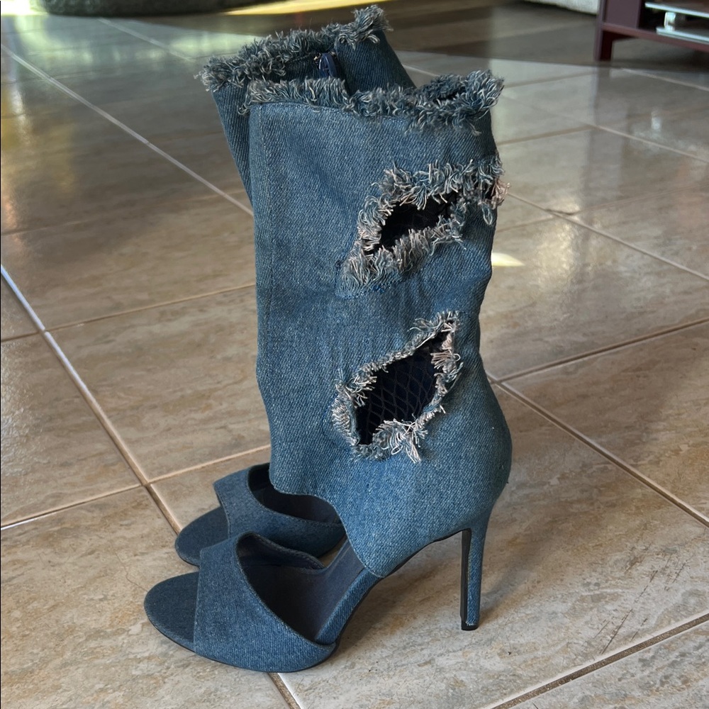 Sexy Distressed Denim Open-Toe Heels with Black Fishnet